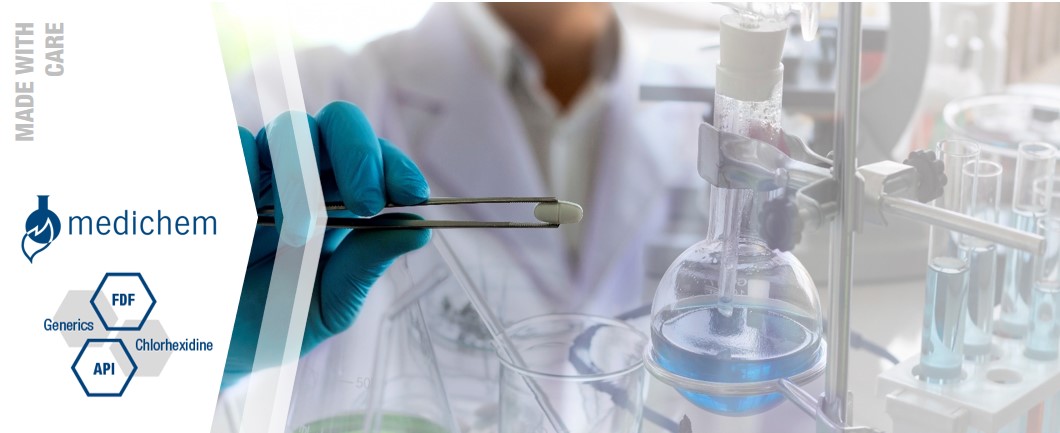 Person working in a Medichem's pharmaceutical laboratory, experts in Generics FDF Chlorhexidine API